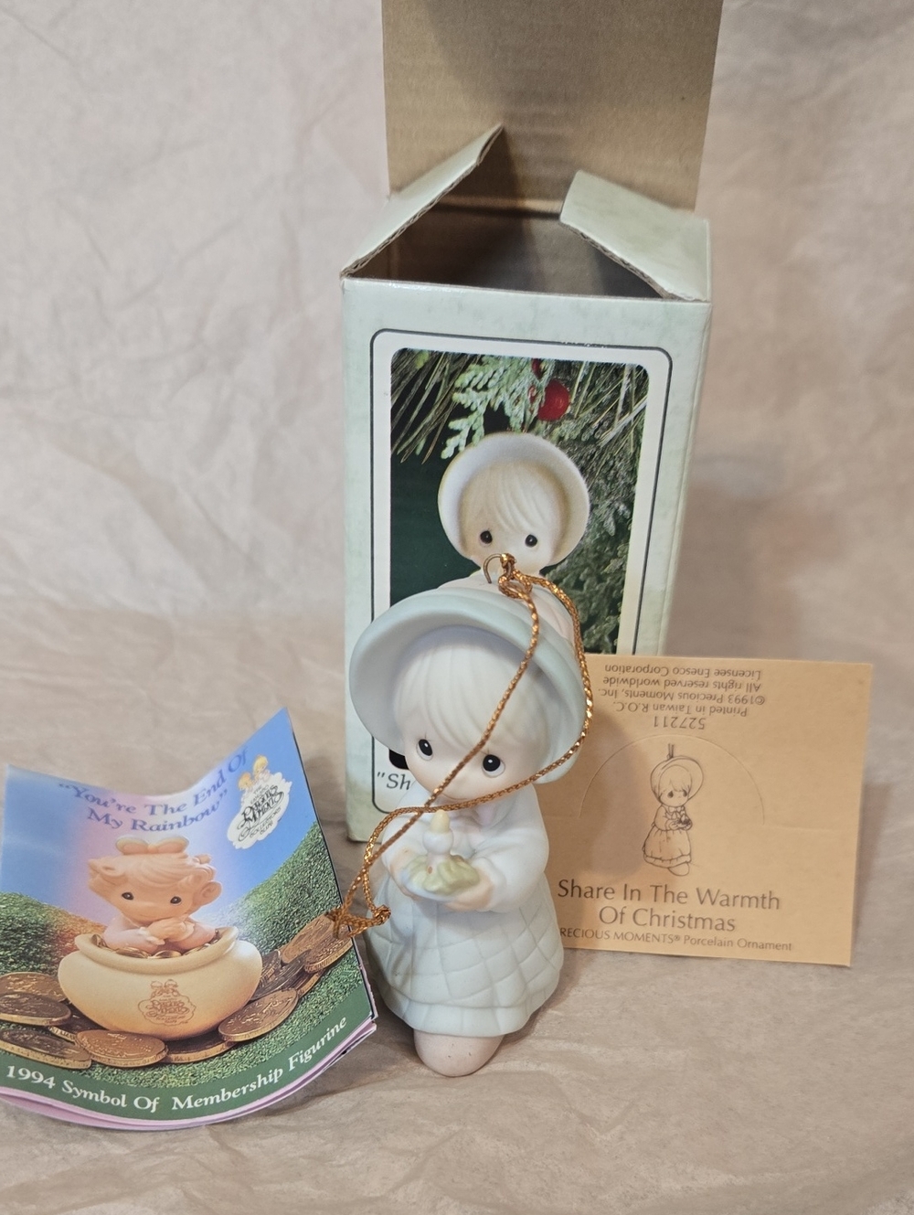 Precious Moments 1993 Porcelain ornament "Share In The Warmth If Christmas"